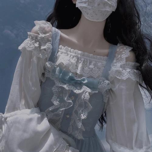 不羁的美女 在线观看